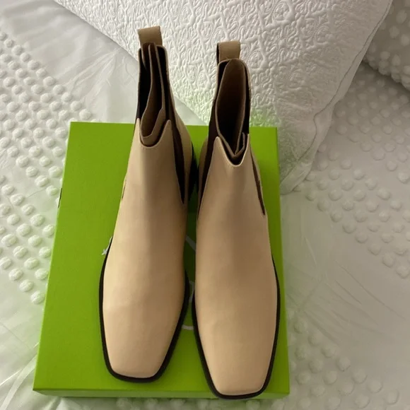 Sam Edelman short boots size 10 1/2. New - Picture 5 of 5